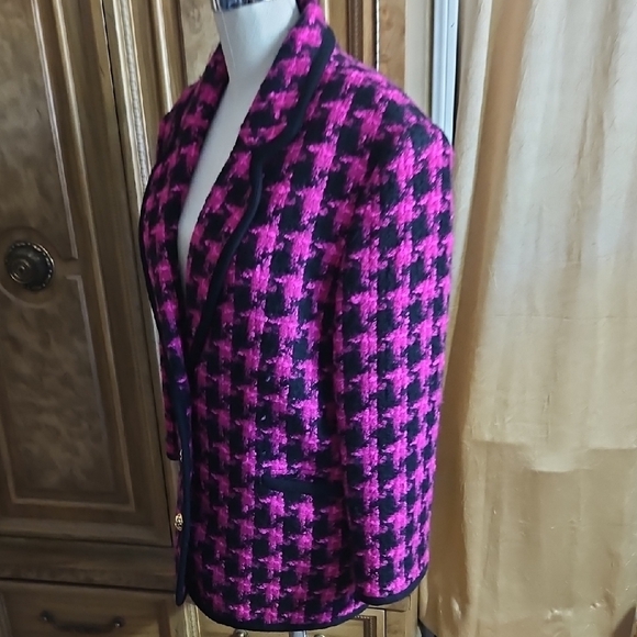 Women's Houndstooth Blazer Jacket in Hot Pink and Black With Black Trim - Picture 7 of 10